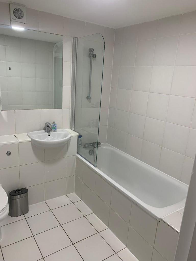 Apartamento Newly Renovated 1bd Flat - Camden Londres